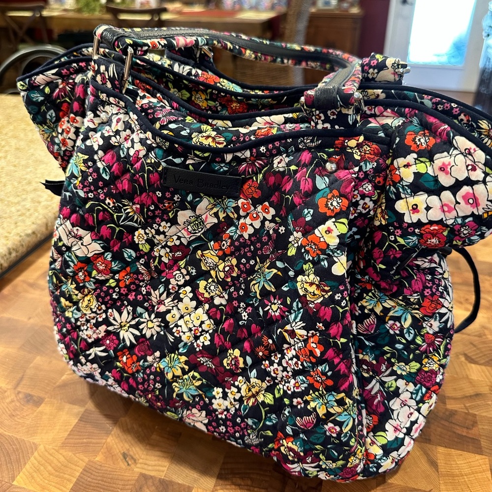 Vera Bradley Glenna Satchel in the print Itsy Ditsy floral